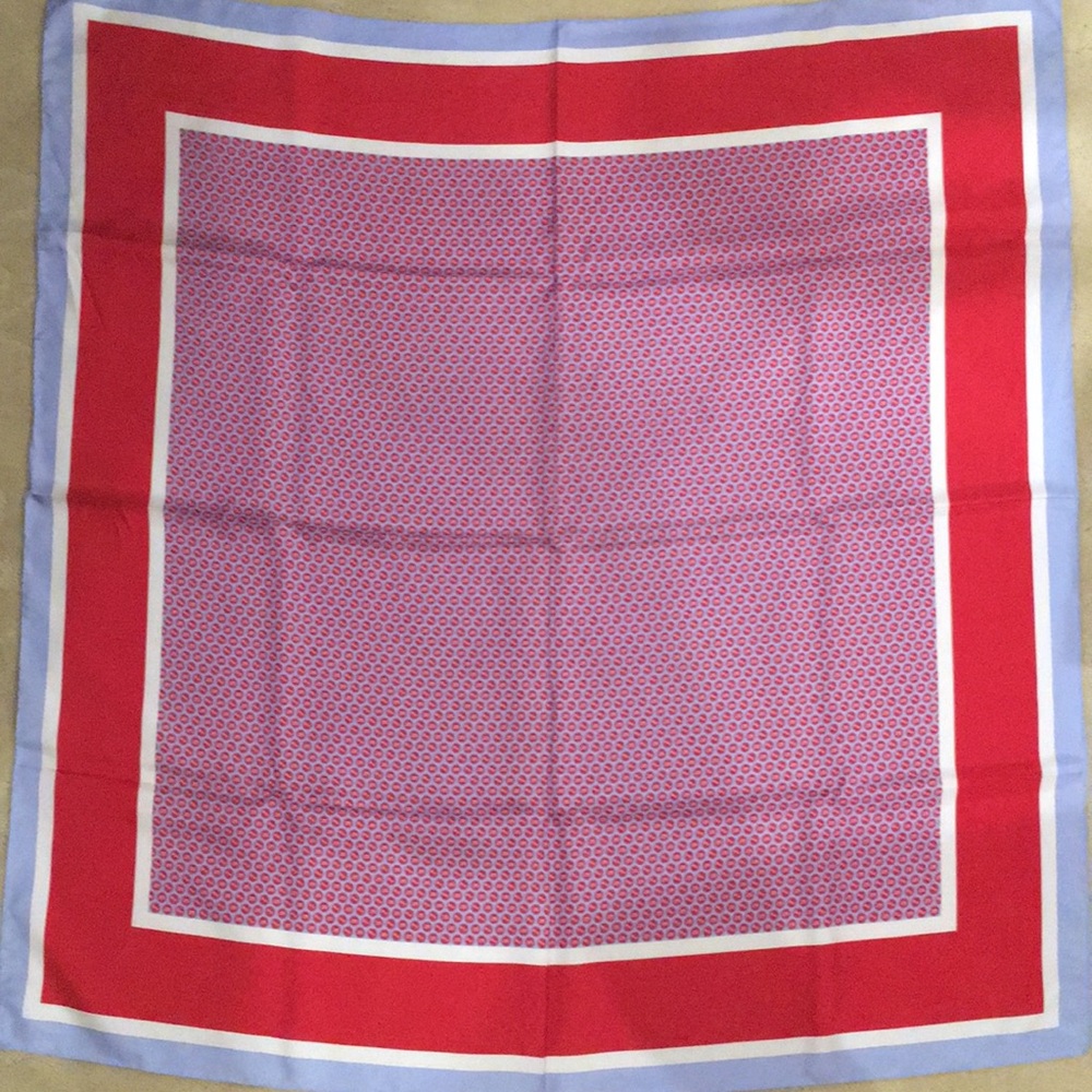 Vineyard vines silk scarf - Picture 8 of 11